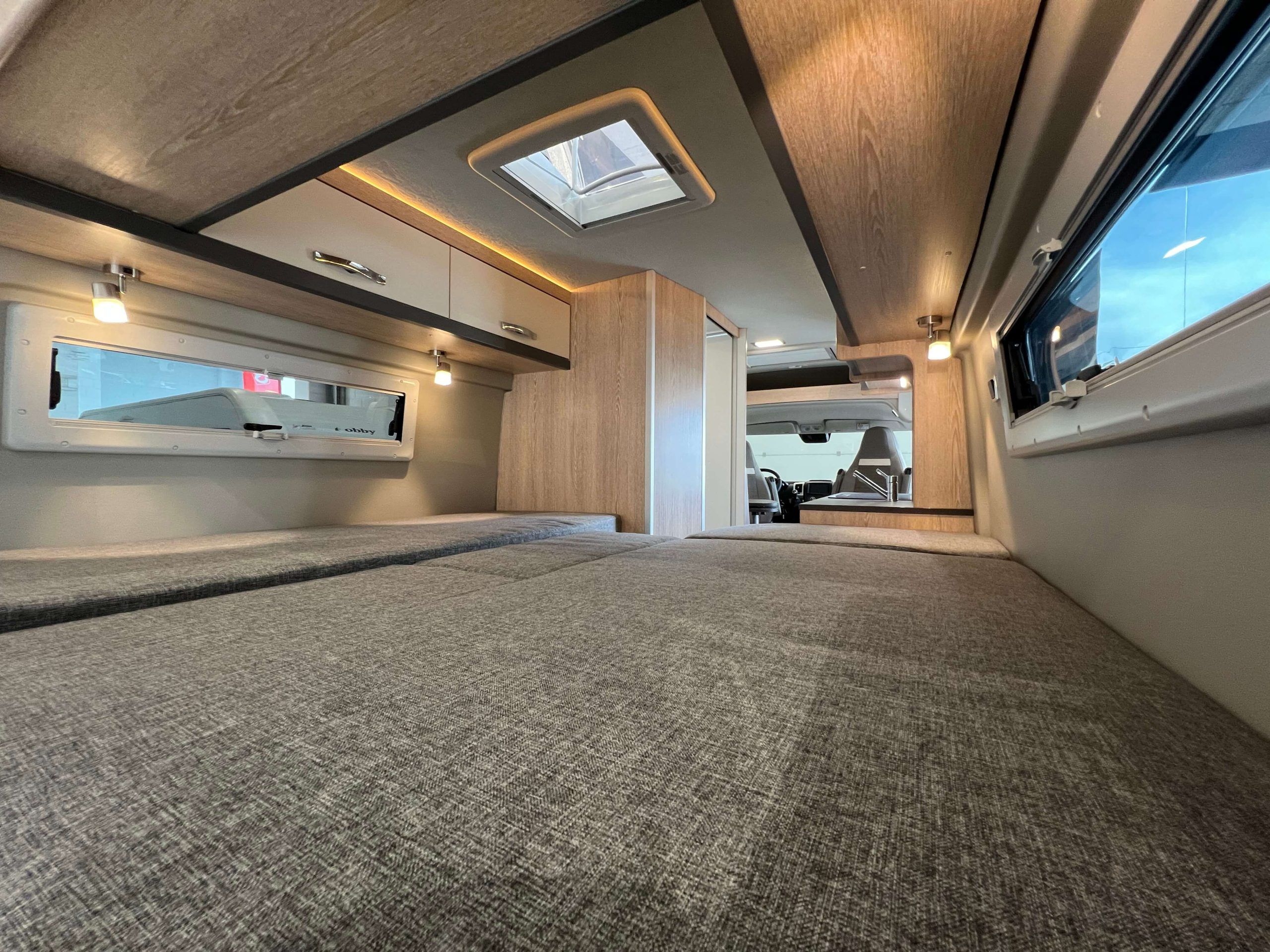 CAMPER PÖSSL SUMMIT 640 (1)