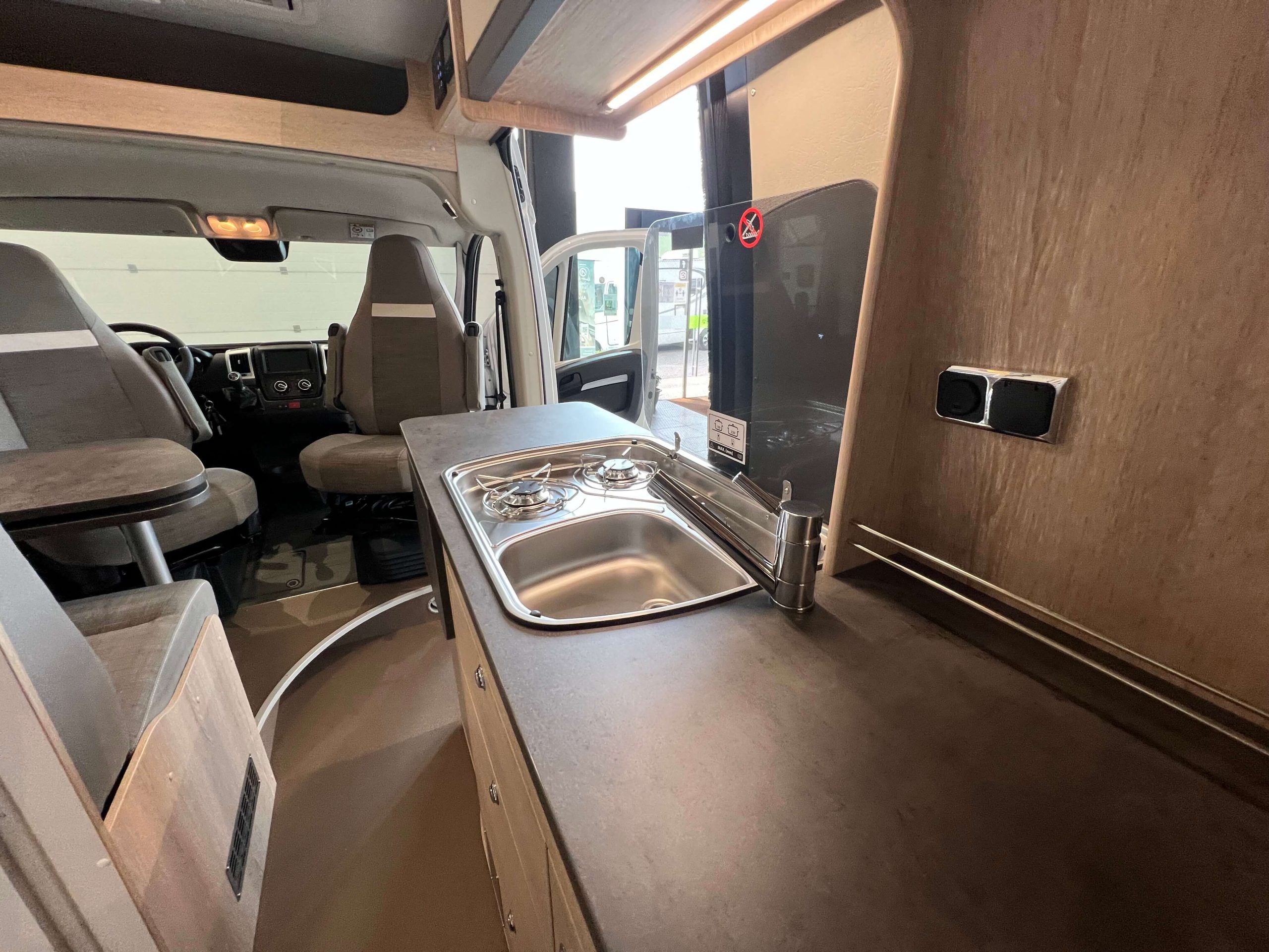 CAMPER PÖSSL SUMMIT 640 (10)