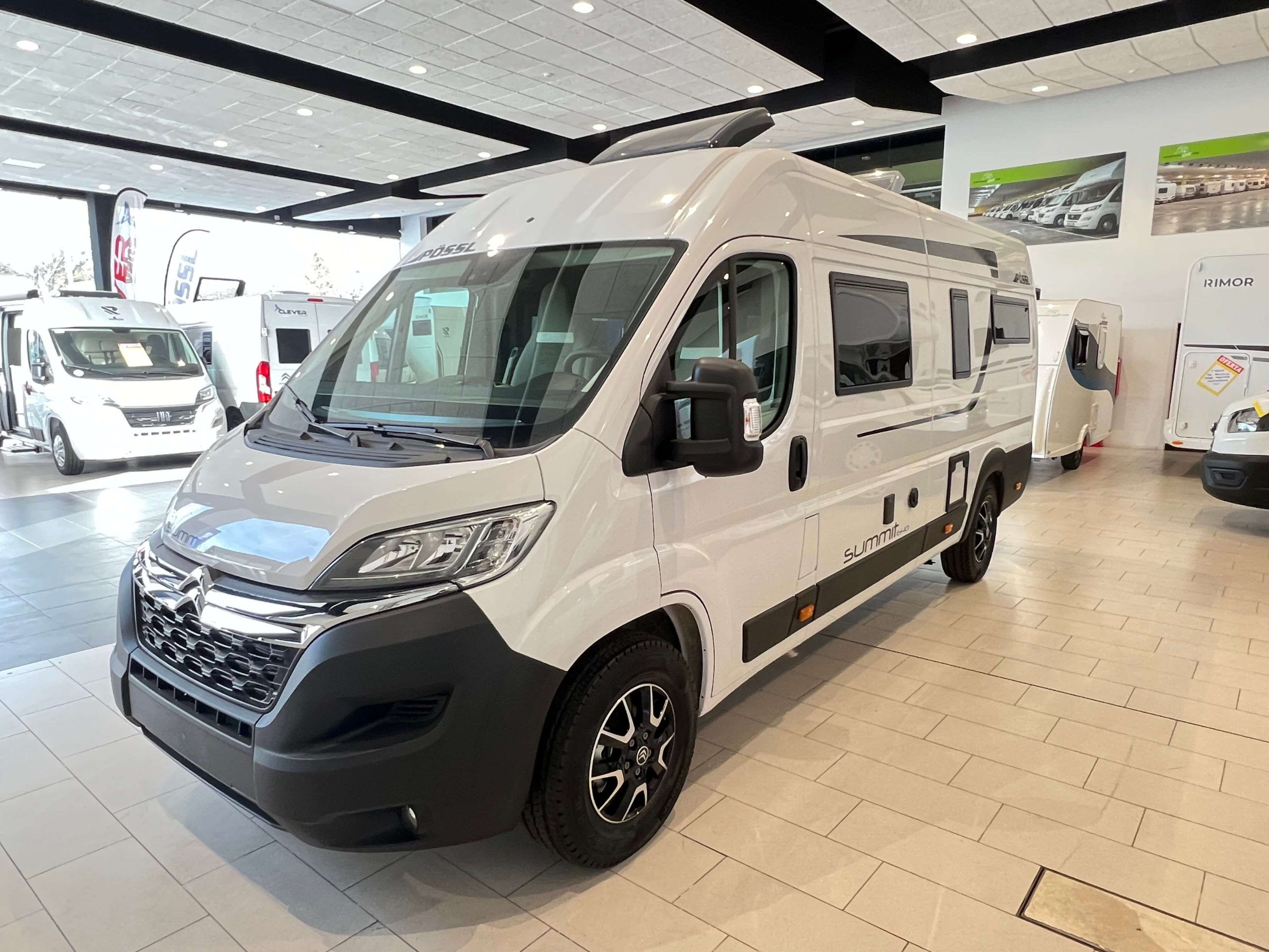 CAMPER PÖSSL SUMMIT 640 (4)