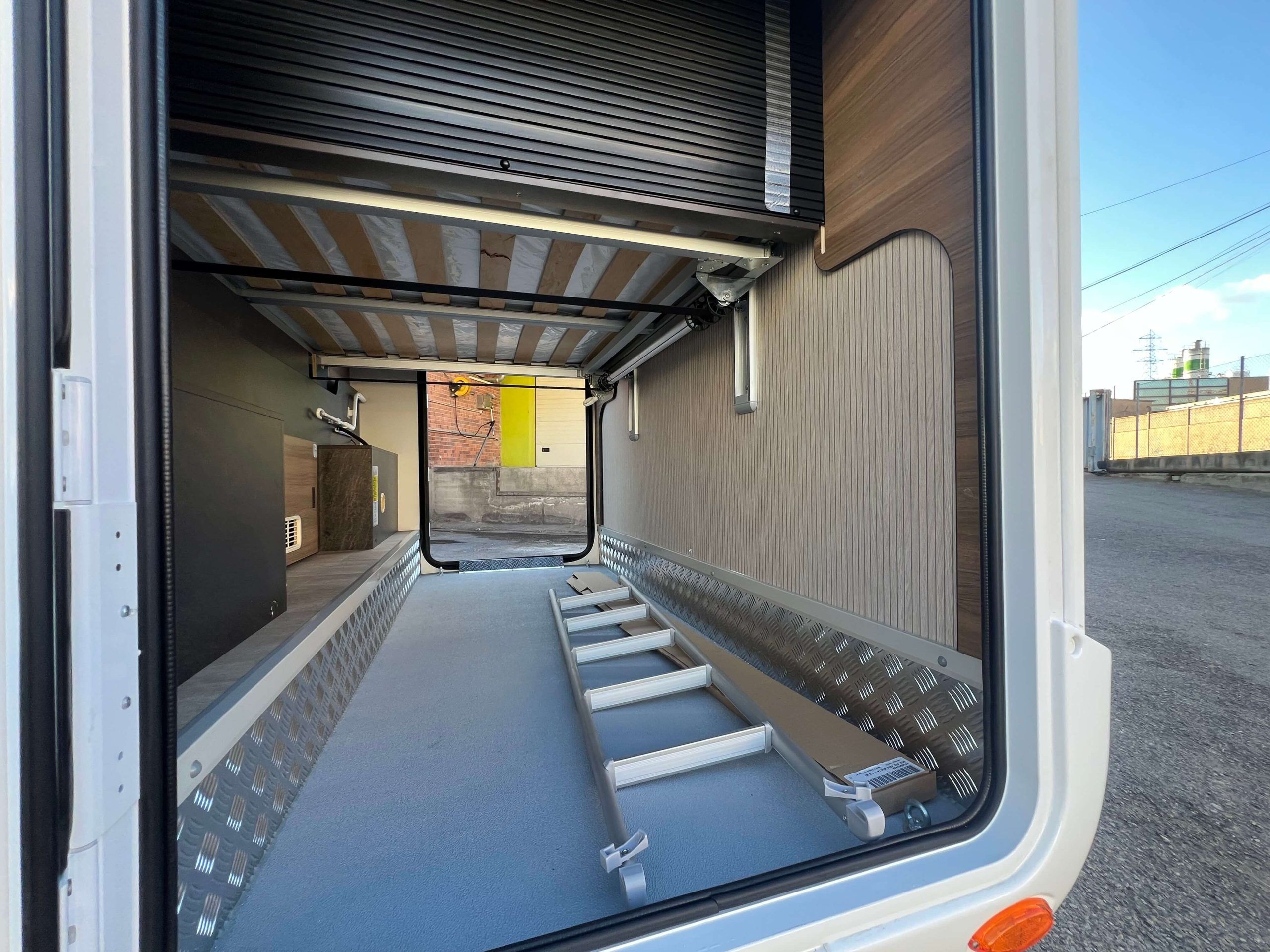 AURTOCARAVANA RIMOR SARUS 66 PLUS (3)