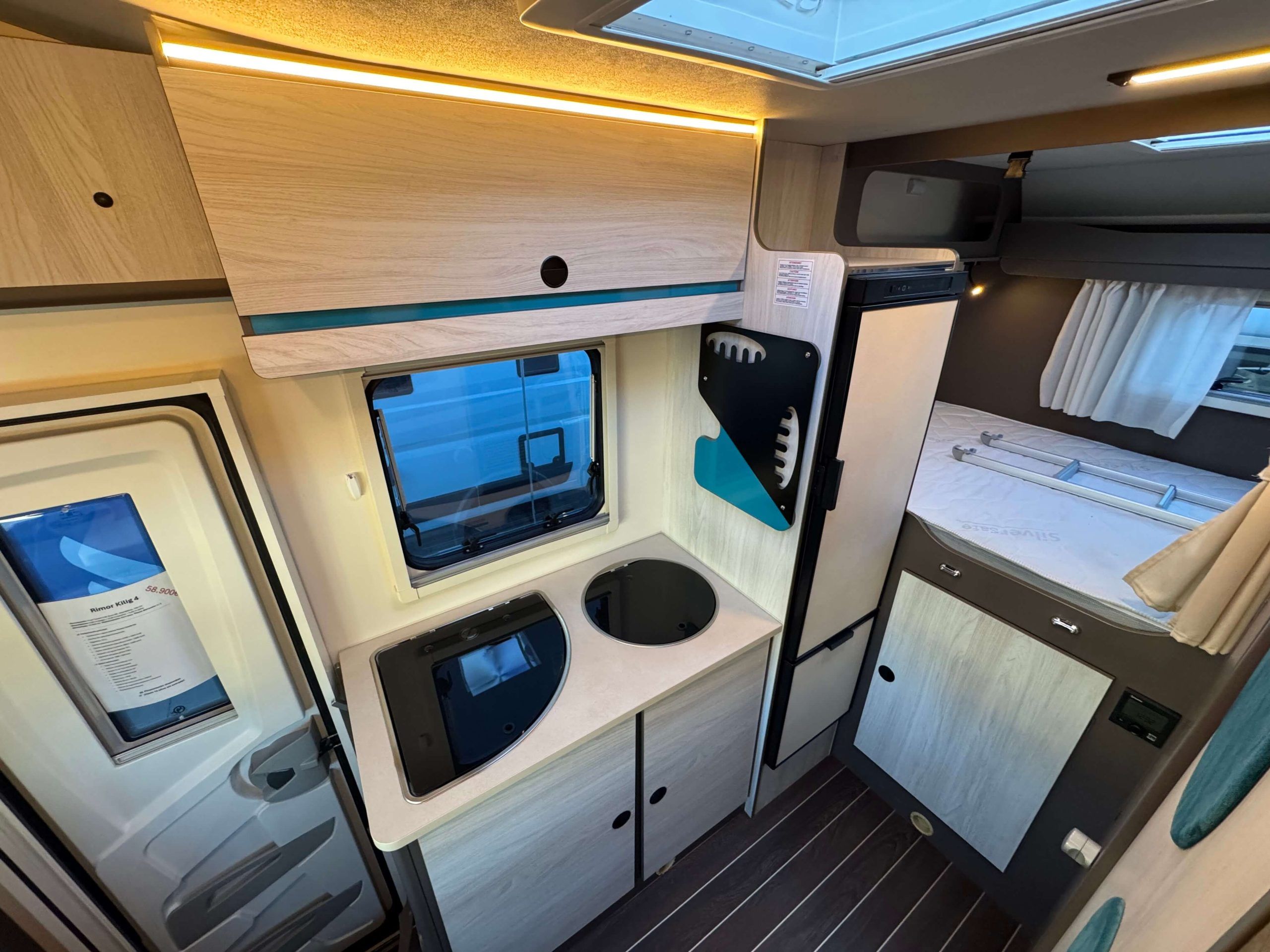 AUTOCARAVANA RIMOR KILIG 4 (11)