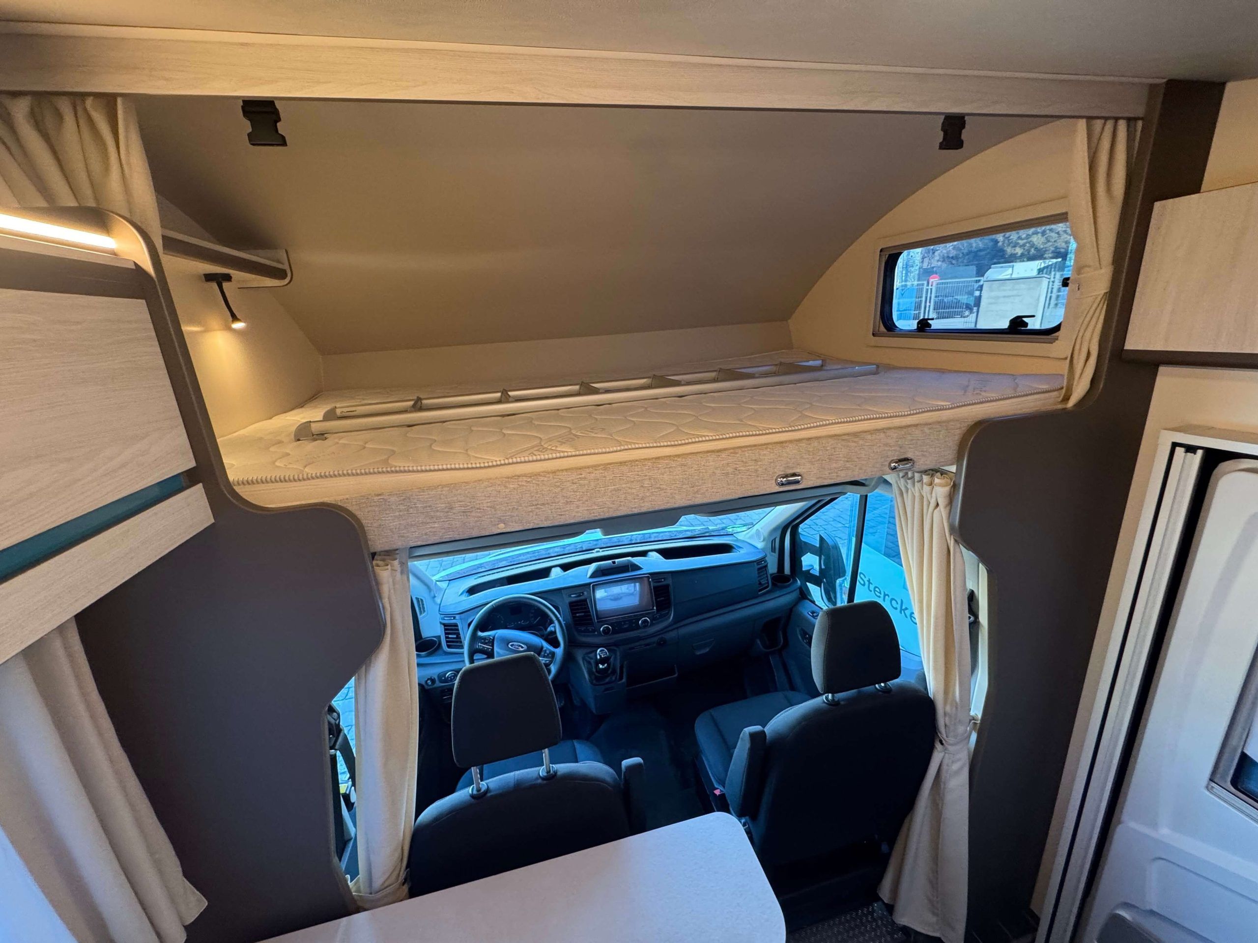 AUTOCARAVANA RIMOR KILIG 4 (7)