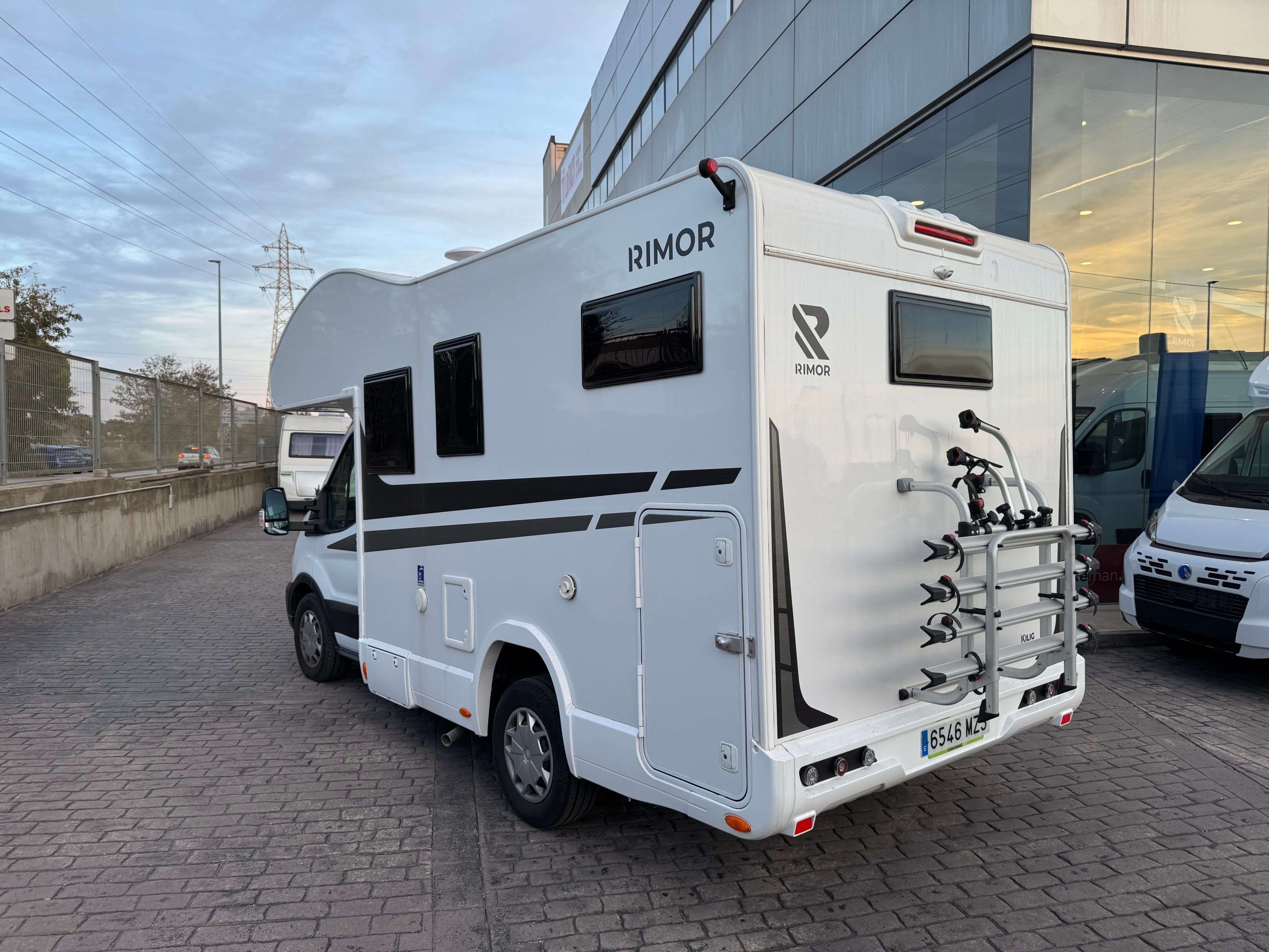 AUTOCARAVANA RIMOR KILIG 4
