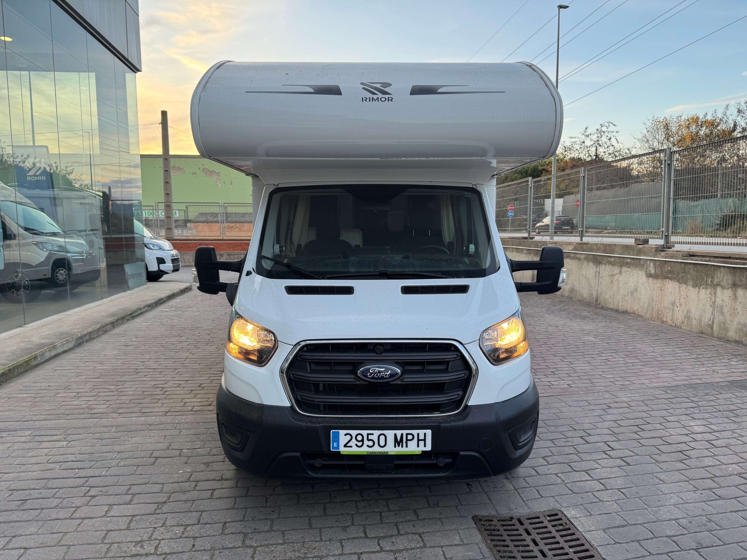 AUTOCARAVANA RIMOR KILIG 50 (1)