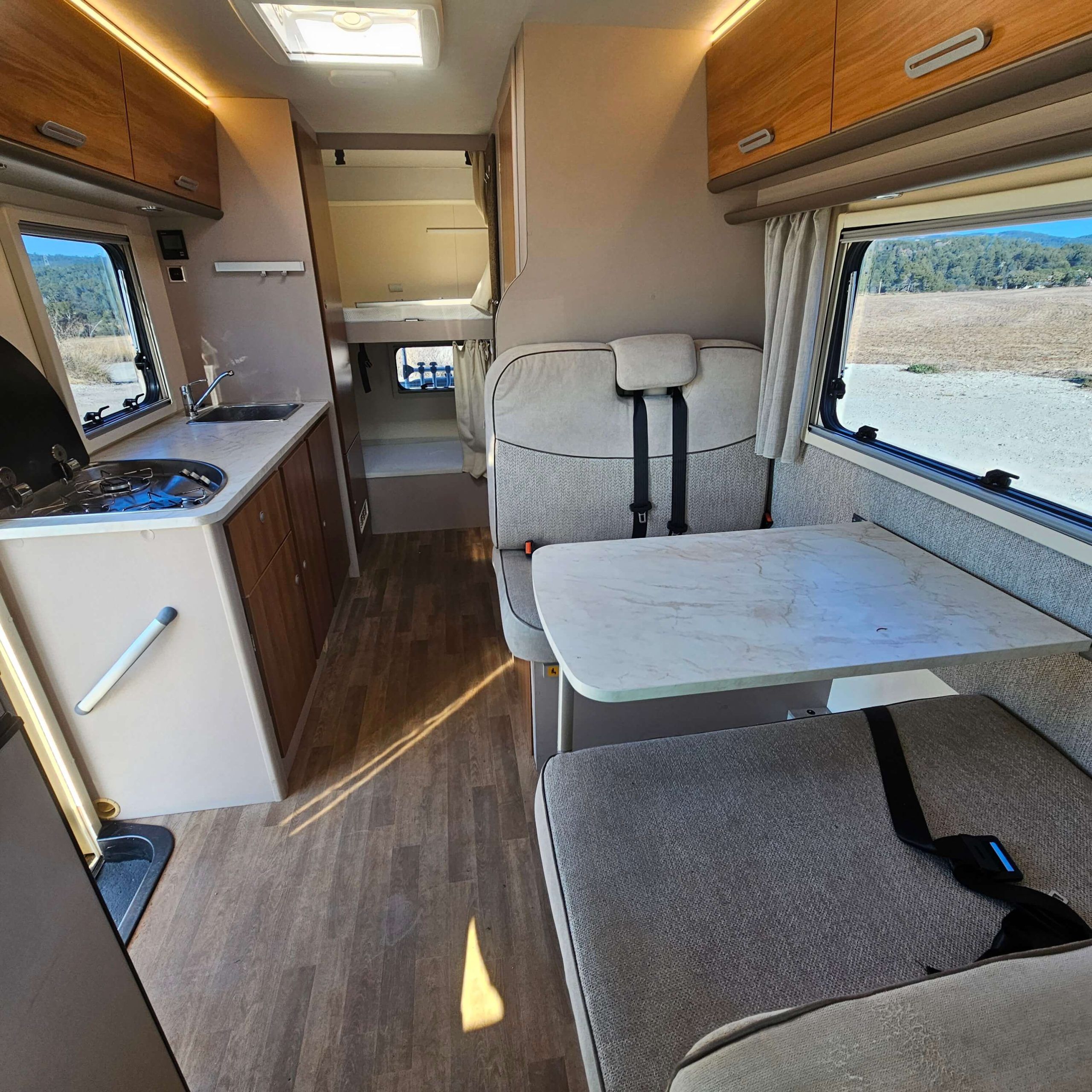 AUTOCARAVANA RIMOR KILIG 50 (6)