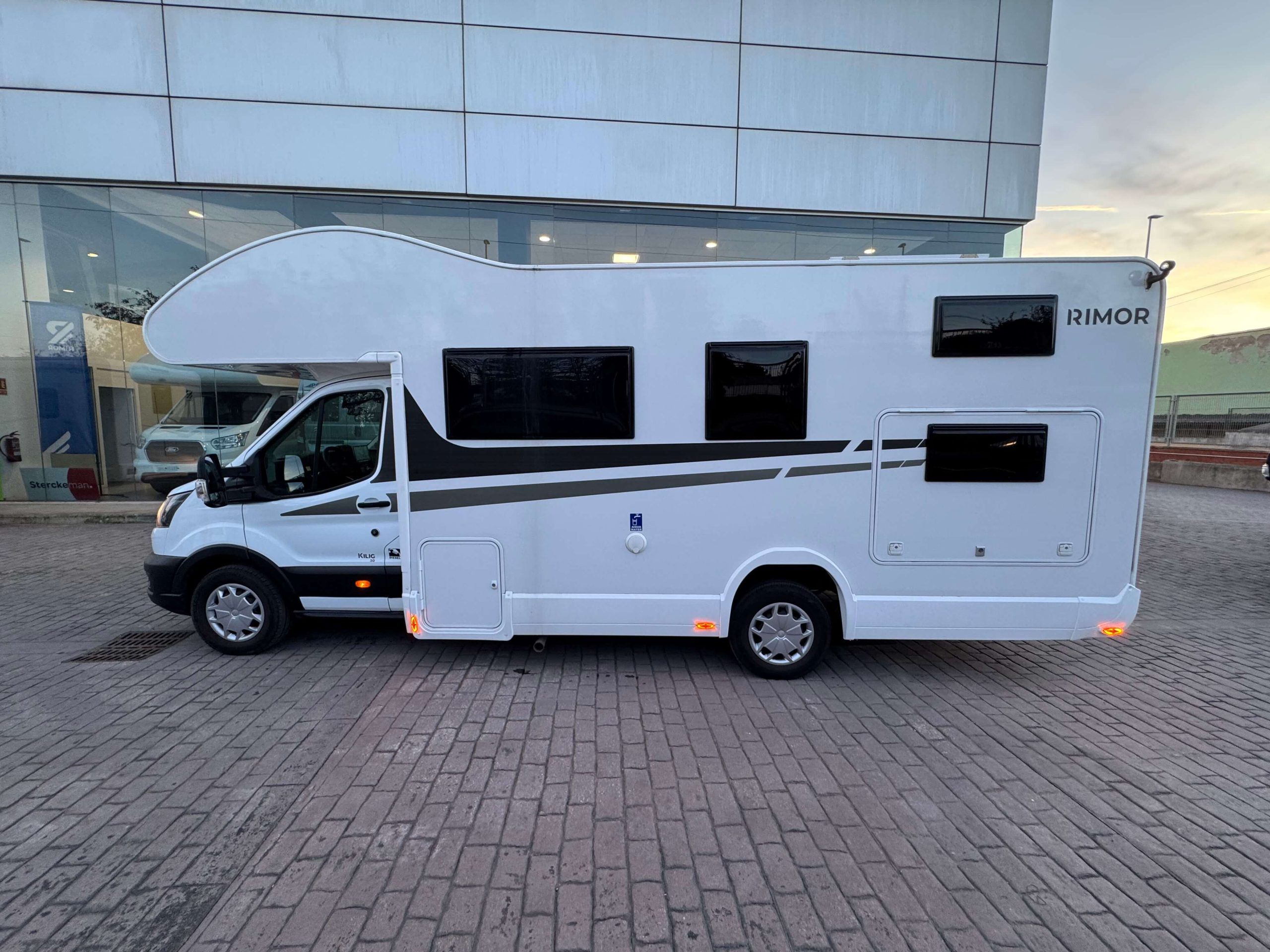 AUTOCARAVANA RIMOR KILIG 50 (7)