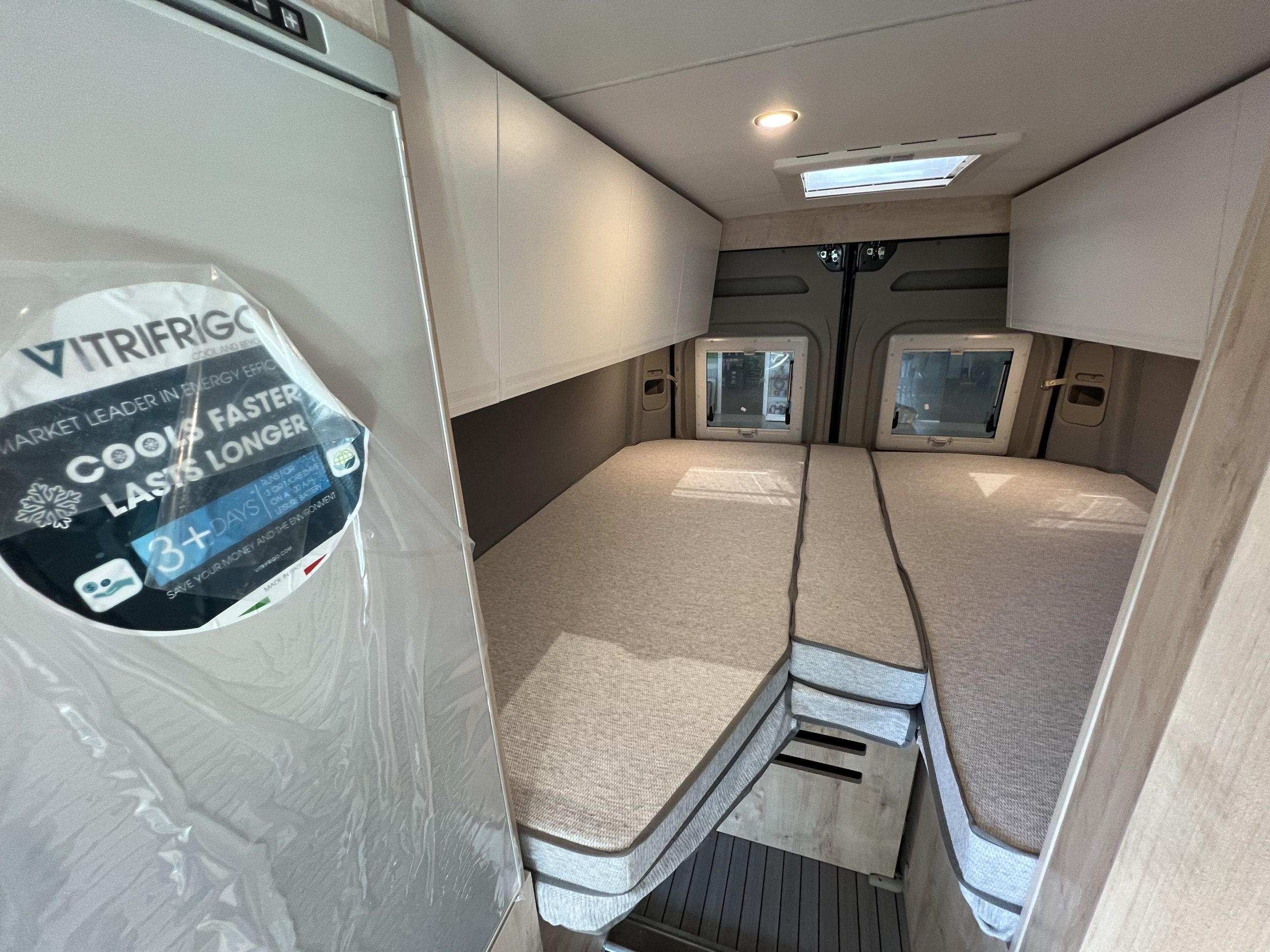 CAMPER CLEVER VAN RUNNER 636 (12)