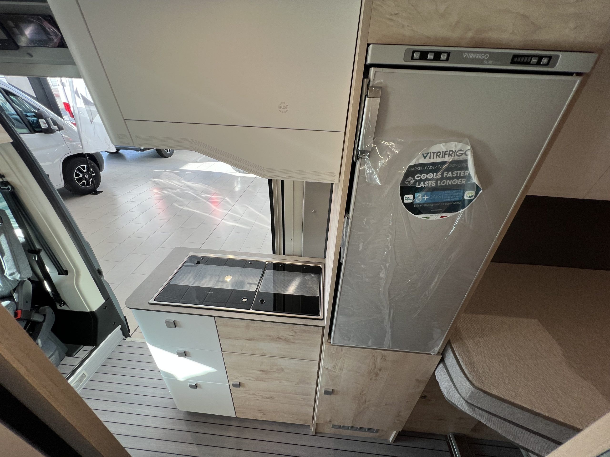 CAMPER CLEVER VAN RUNNER 636 (13)