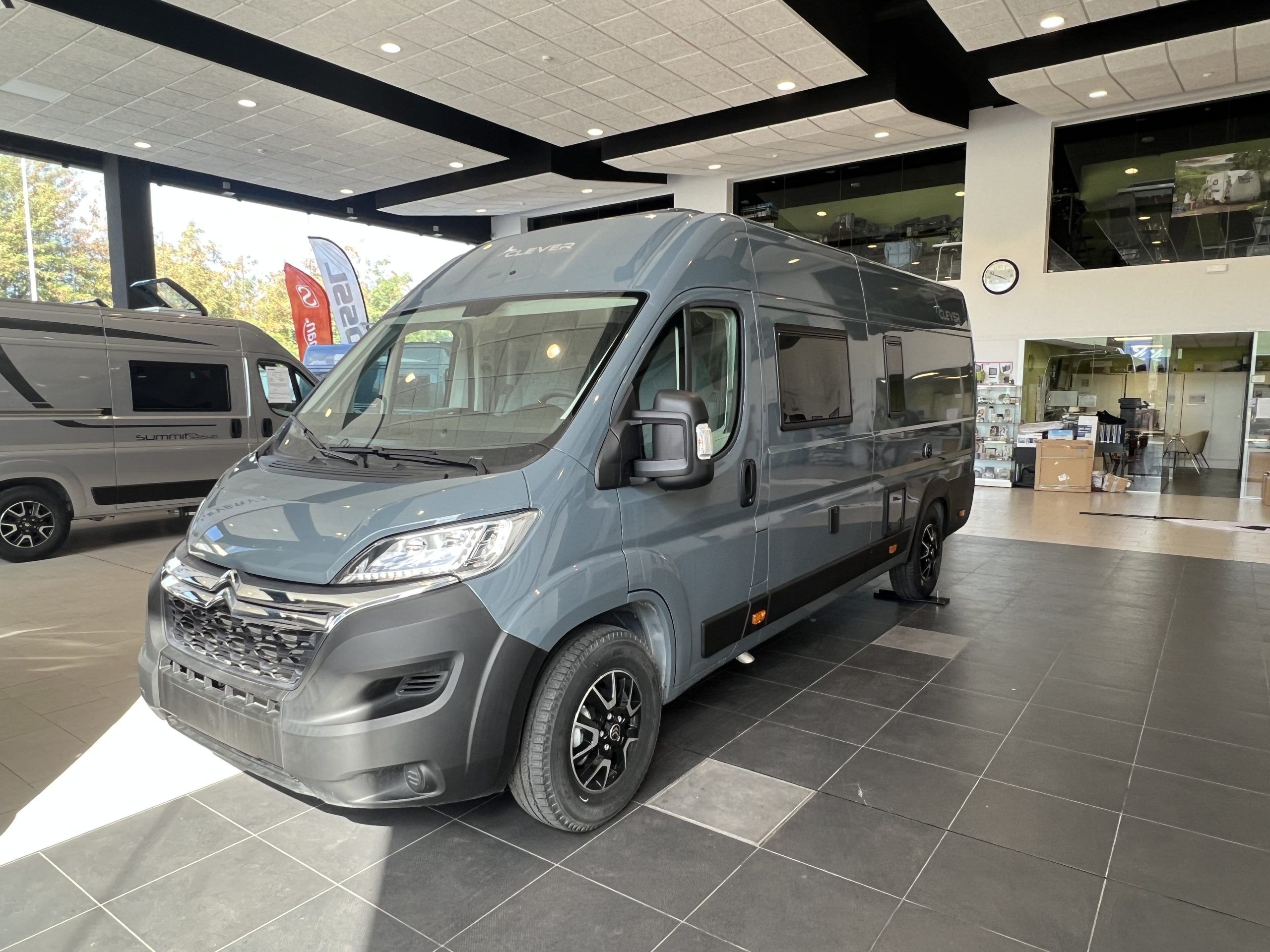 CAMPER CLEVER VAN RUNNER 636 (3)