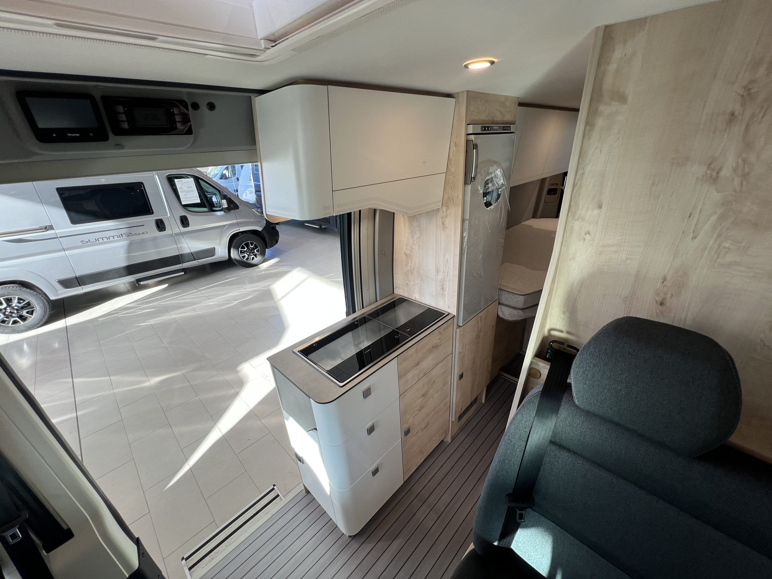 CAMPER CLEVER VAN RUNNER 636 (6)