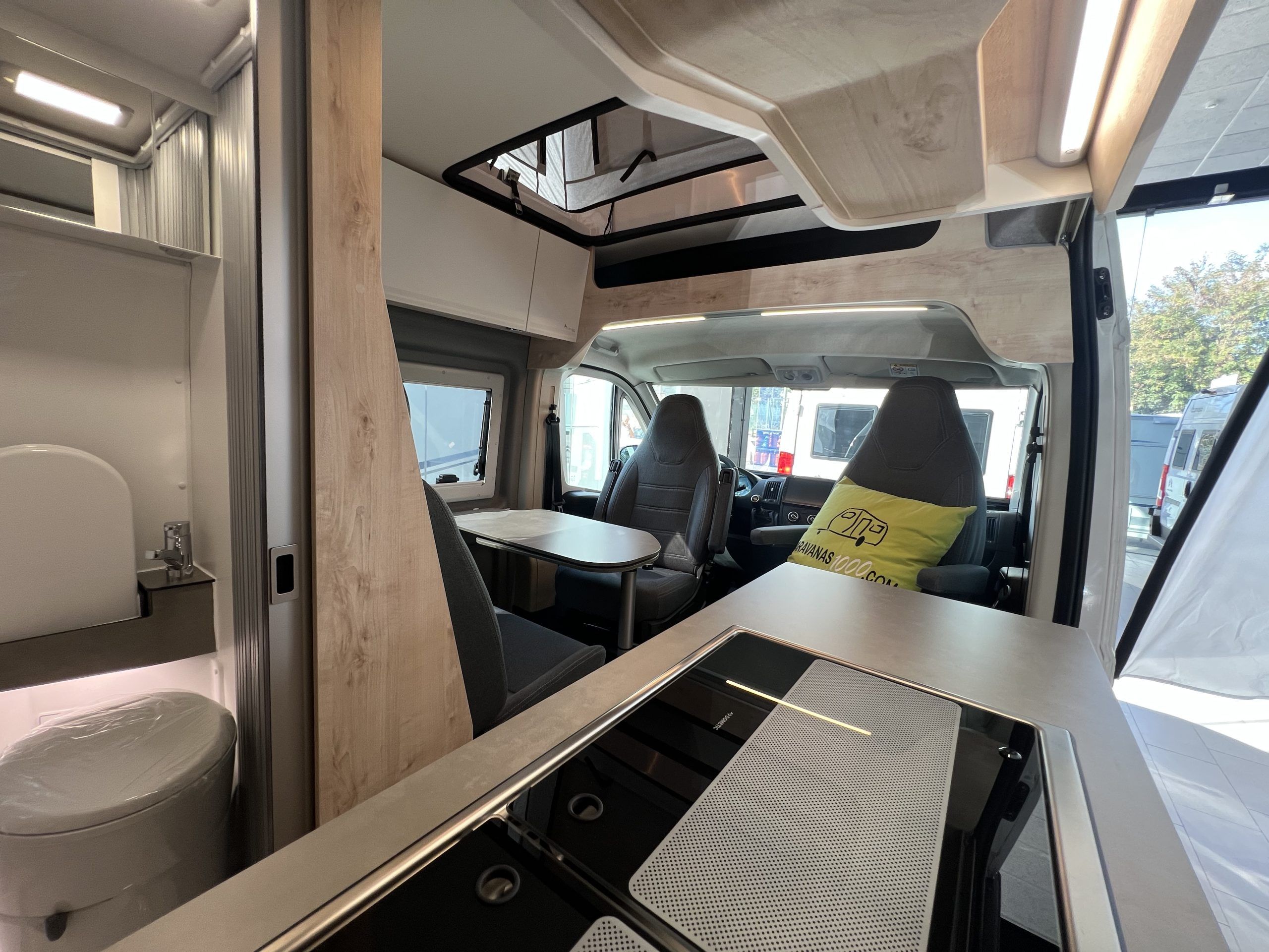 CAMPER CLEVER VAN TOUR 540 (13)
