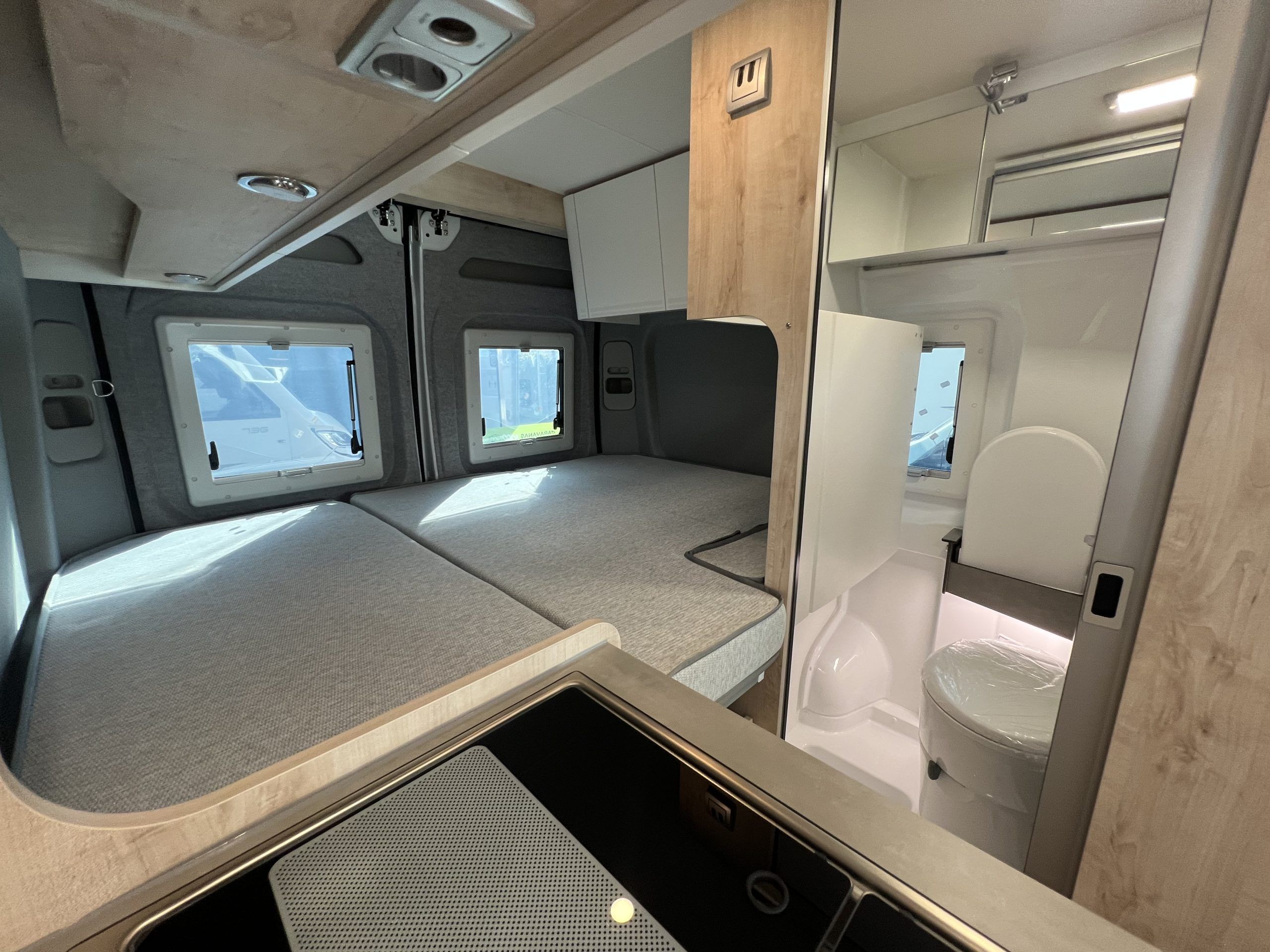 CAMPER CLEVER VAN TOUR 540 (9)