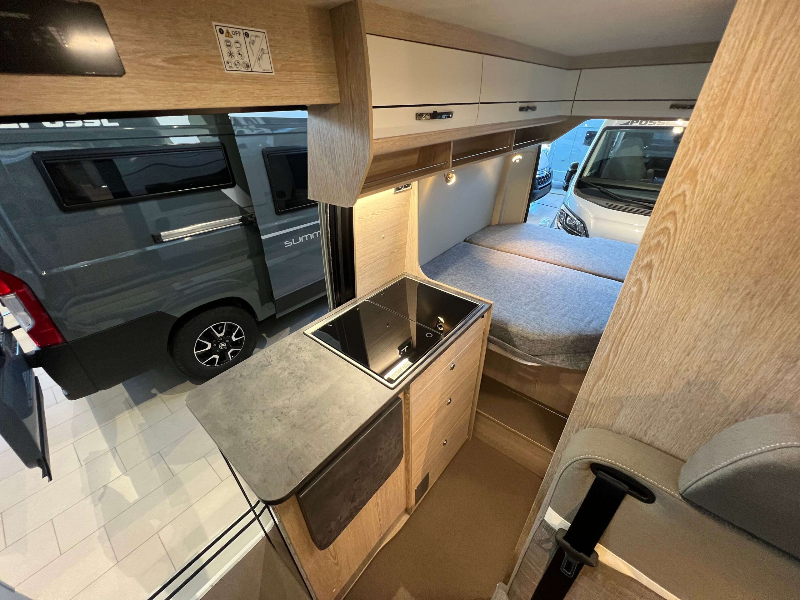 CAMPER POSSL SUMMIT 540 2025 (12)