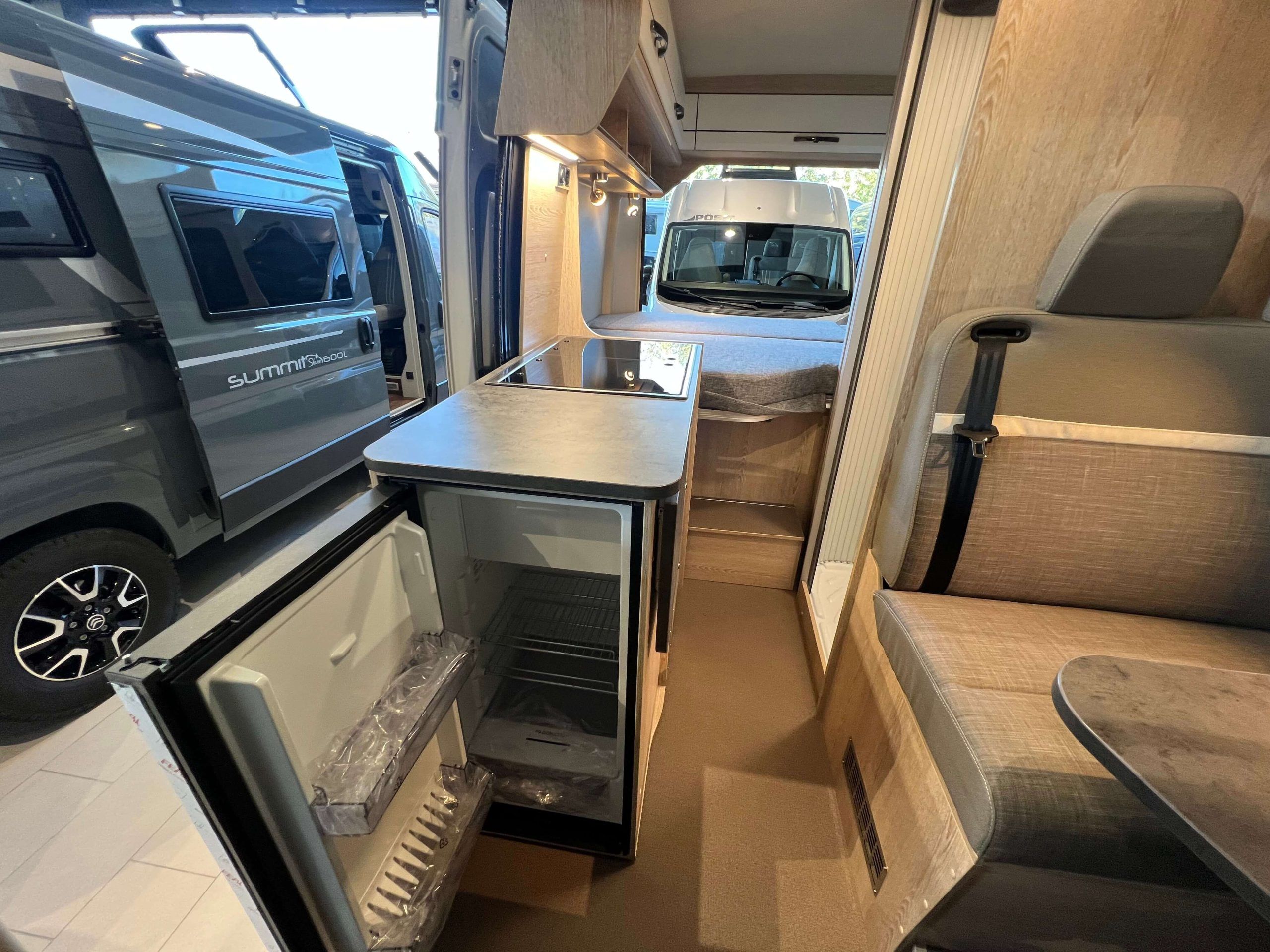 CAMPER POSSL SUMMIT 540 2025 (19)