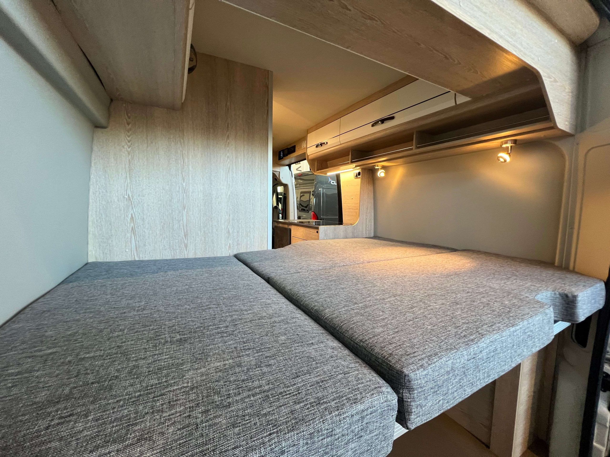 CAMPER POSSL SUMMIT 540 2025 (8)