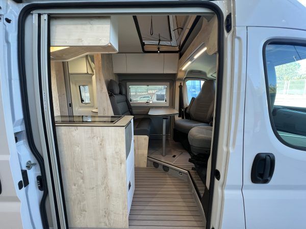 コレクション VAN CLEVER CELEBRATION 600 | Caravanas 1000